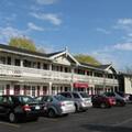 Image of Chalet Motel Mequon