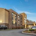 Photo of Comfort Inn and Suites