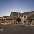 Image of Country Inn & Suites by Radisson, Willmar, MN