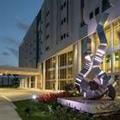 Exterior of Doubletree by Hilton Miami Doral