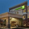 Exterior of Holiday Inn Express & Suites Chicago-Libertyville
