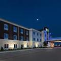 Exterior of Holiday Inn Express & Suites Killeen Fort Cavazos Area