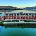 Exterior of Holiday Inn Hotel & Suites Osoyoos An Ihg Hotel