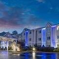 Image of Microtel Inn and Suites by Wyndham Columbus North