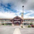 Exterior of Red Lion Hotel Kalispell