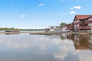 The Lodges at Breezy Point