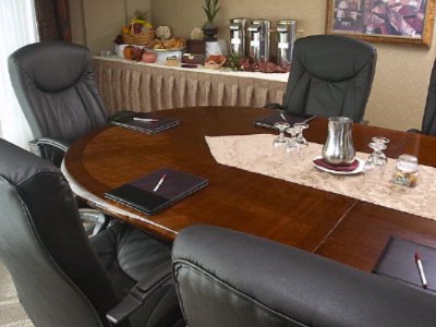 Photo of Corona Boardroom