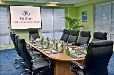 Photo of Hilton Meetings Boardroom