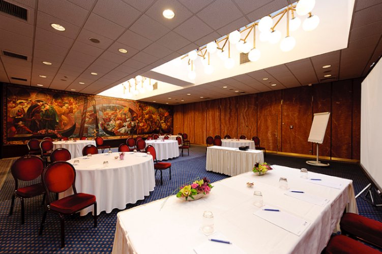 Photo of Venice conference room
