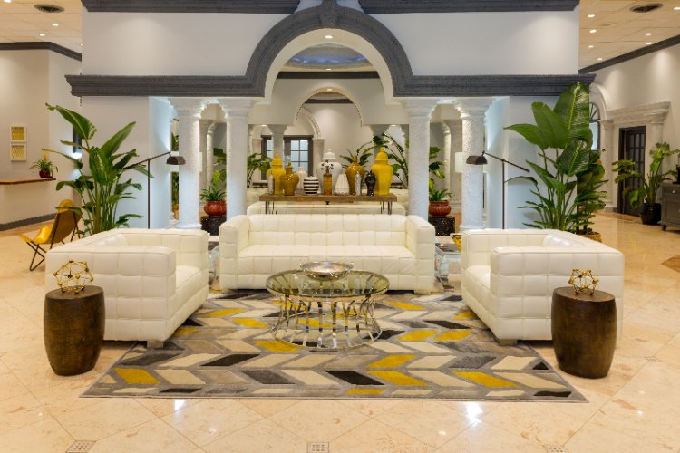 LEXINGTON HOTEL MIAMI BEACH - Miami Beach FL 4299 Collins 33140