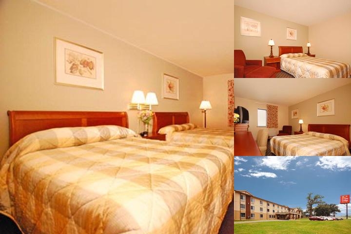 Econo Lodge Inn & Suites - Des Moines/Merle Hays Road photo collage