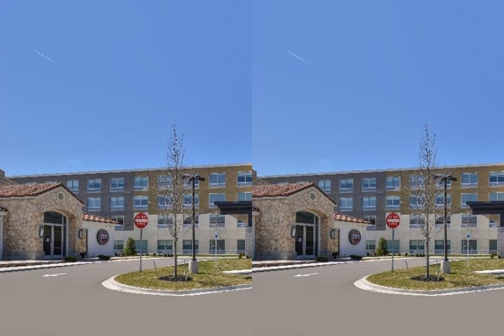 Holiday Inn Express & Suites Farmington Hills photo collage