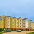 Exterior of Candlewood Suites Clarksville, an IHG Hotel