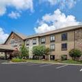 Photo of Comfort Inn & Suites Blue Ridge