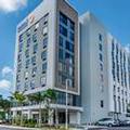 Exterior of Comfort Inn & Suites Miami International Airport