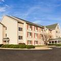 Exterior of Country Inn & Suites by Radisson, Clinton, IA