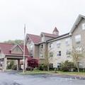 Exterior of Country Inn & Suites by Radisson Helen Ga