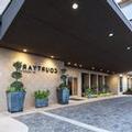 Exterior of Courtyard by Marriott Atlanta Alpharetta / Avalon Area