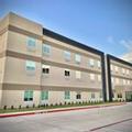 Image of Days Inn & Suites by Wyndham Beaumont West / I 10 & Walden