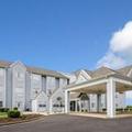 Image of Econo Lodge Inn & Suites Evansville