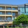 Image of Executive Suites Hotel Metro Vancouver