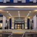 Image of Hampton Inn & Suites by Hilton Burlington