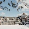 Exterior of Holiday Inn Club Vacations Ascutney Mountain Resort