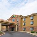 Photo of Holiday Inn Express Charles Town An Ihg Hotel
