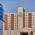 Exterior of Holiday Inn Express & Suites Chatham South