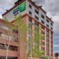 Exterior of Holiday Inn Express & Suites Downtown Calgary