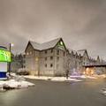 Image of Holiday Inn Express & Suites Lincoln East - White Mountains, an I