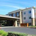 Exterior of Holiday Inn Express & Suites Napa American Canyon An Ihg Hotel
