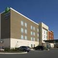 Exterior of Holiday Inn Express & Suites New Braunfels An Ihg Hotel