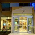 Exterior of Holiday Inn Express & Suites Omaha Millard Area An Ihg Hotel
