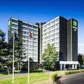 Exterior of Holiday Inn Glasgow Airport