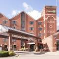 Exterior of Holiday Inn Lincoln, an IHG Hotel