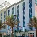 Image of Hotel Dello Ft. Lauderdale Airport Tapestry Collection by Hilton