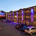 Exterior of Howard Johnson by Wyndham Pigeon Forge
