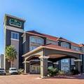 Photo of La Quinta Inn & Suites by Wyndham Columbus TX