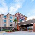 Exterior of La Quinta Inn & Suites by Wyndham Houston Channelview