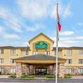 Image of La Quinta Inn & Suites by Wyndham Houston North-Spring