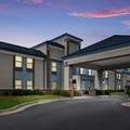 Exterior of La Quinta Inn & Suites by Wyndham Knoxville East