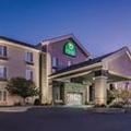 Exterior of La Quinta Inn & Suites by Wyndham Moscow Pullman