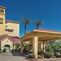 Exterior of La Quinta Inn & Suites by Wyndham Phoenix Mesa West