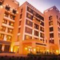 Exterior of Movenpick Hotel Apartments Al Mamzar Dubai