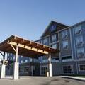 Exterior of Pomeroy Inn & Suites at Olds