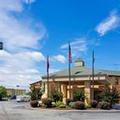 Image of Quality Inn Clinton - Knoxville North