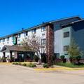 Exterior of Quality Inn & Suites Bloomington I-55 and I-74