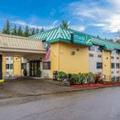 Exterior of Quality Inn & Suites Lacey I-5