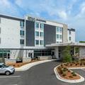 Exterior of Springhill Suites Charlotte
